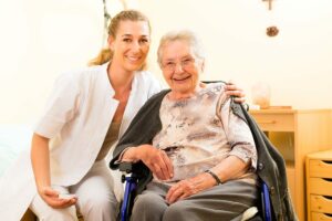 Senior Living in Shavano Park TX: Finding the ‘Right’ Home for an Aging Parent Might Mean Assisted Living